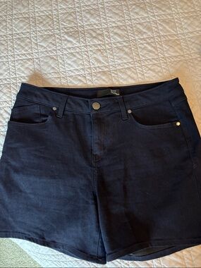 NWOT Classic super Dark Blue Women's by Jeans Shorts